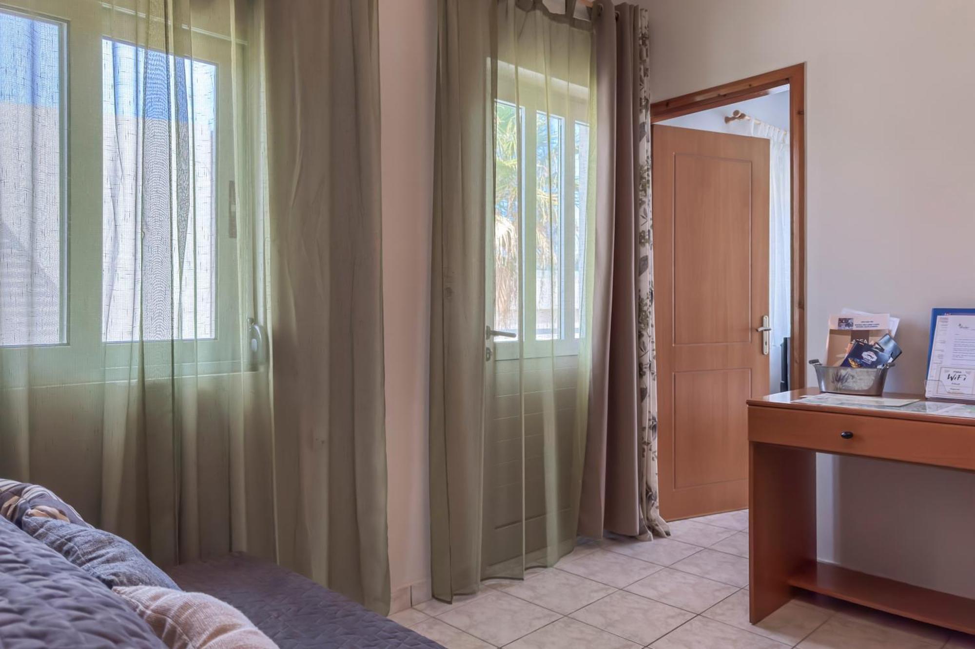 Alisahni Home 1 カト・ダラトソ エクステリア 写真